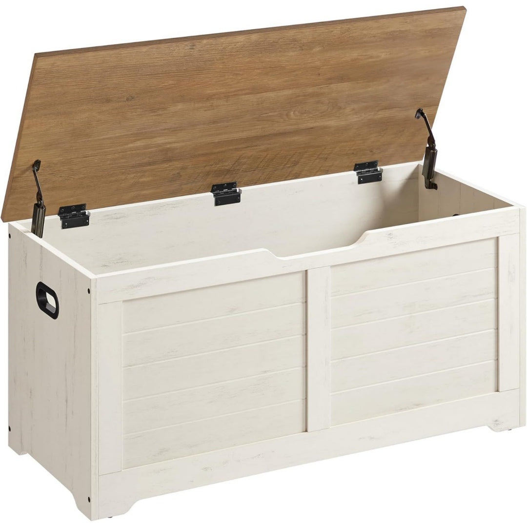 sitzbank mit stauraum holztruhe mit deckel 40 x 100 x 46 cm aufbewahrungstruhe schuhbank fuer flur rustikales weiss und honigbraun sofie kollektion lsb061wj01